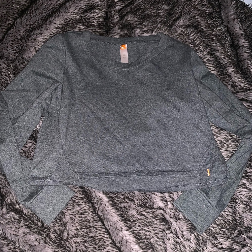 Cropped Lucy crewneck